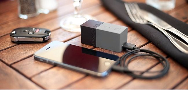 Adaptador de energia portátil FLUXMOB BOLT