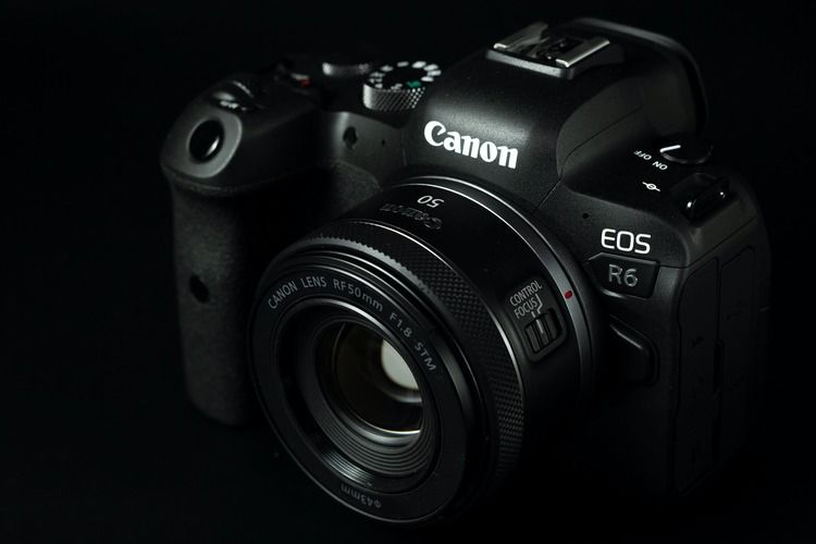 Canon EOS Mark IV 5D