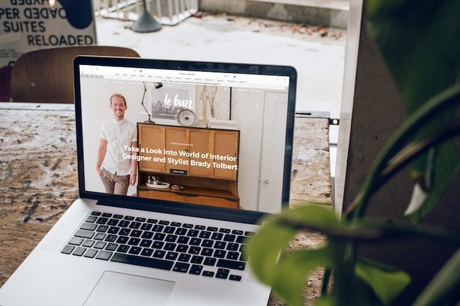 A Step-by-Step Guide to Building a Small Business Website